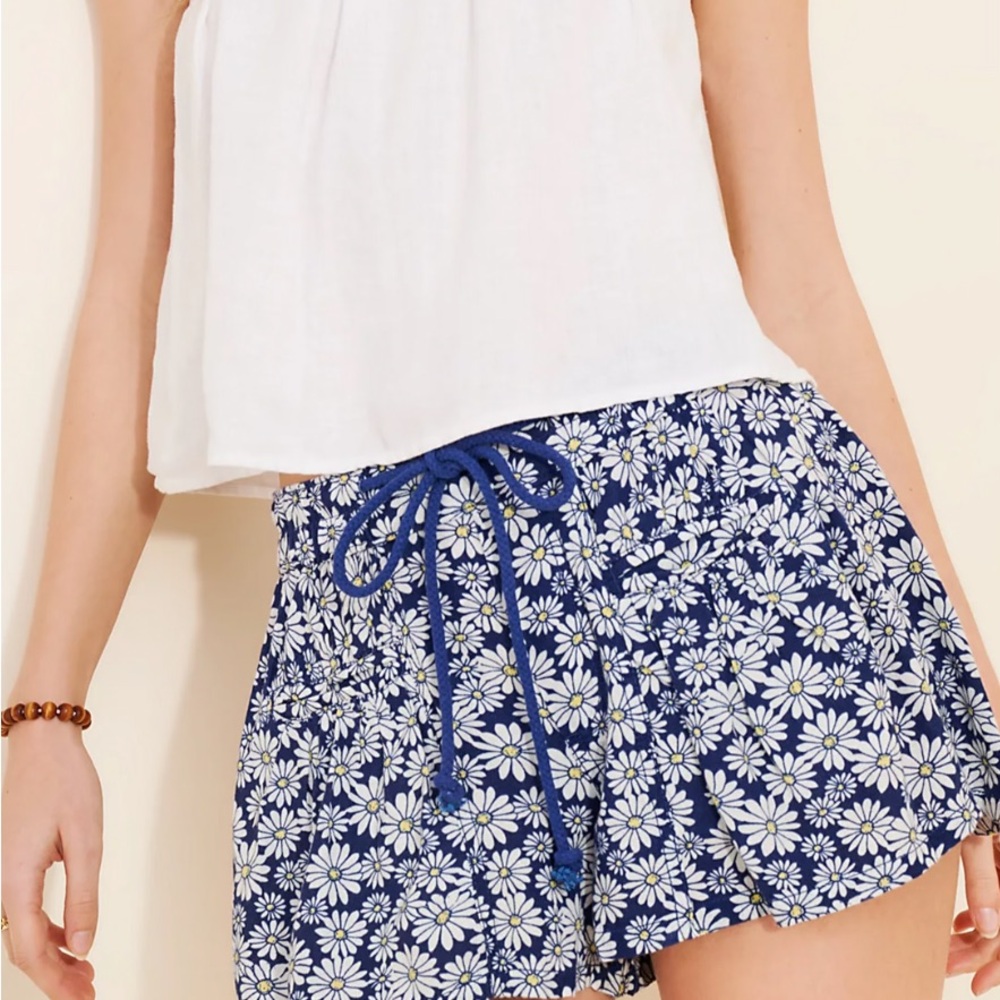 NWOT Women's Free People Offbeat Printed Pull-On Shorts Blue Floral Size Small